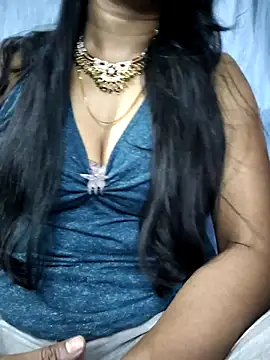 Ezabelljohn online show from 04-18-26, 07:07