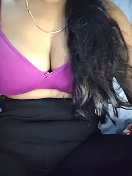 Ezabelljohn online show from 05-16-26, 12:29