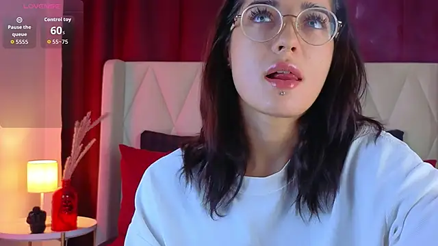 EricaKors online show from 11-08-25, 08:25