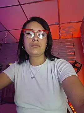 Roxanne Han online show from 02-21-26, 11:44