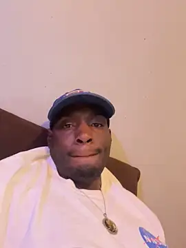 DiabloDicc74 online show from 10-25-25, 06:02