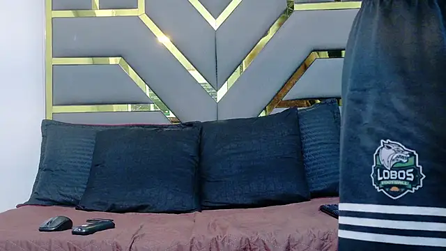 Neytanmalcon online show from 12-18-25, 08:04