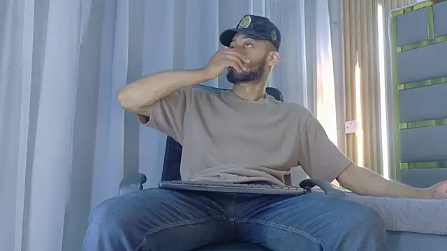 Neytanmalcon online show from 02-20-26, 06:30