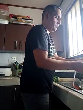 elargon dawn online show from 12-19-25, 05:20