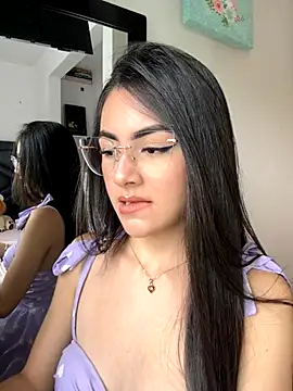 IslaCole online show from 11-13-25, 08:52