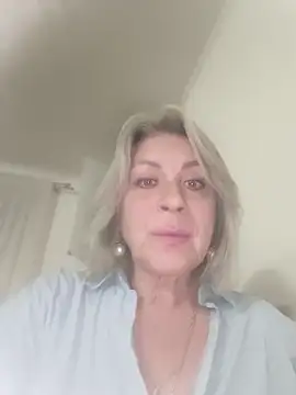 Snapshot of Anabel-455 chatting on 10-28-25, 03:47 Anabel-455 online show from 10-28-25, 03:47