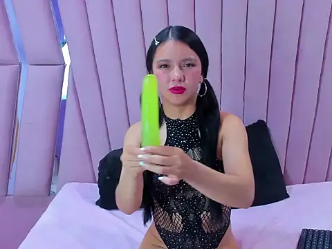 JulietaDiamond online show from 01-08-26, 08:33