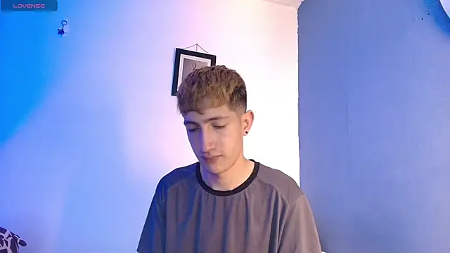 Snapshot of Erick_Taylor3 chatting on 05-23-26, 08:13 Erick Taylor3 online show from 05-23-26, 08:13