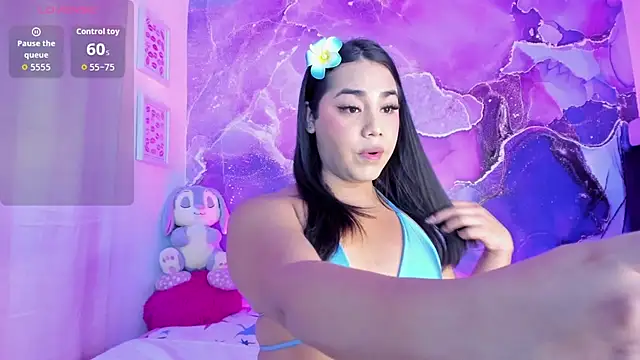 Snapshot of mishelbubble chatting on 01-19-26, 01:59 mishelbubble online show from 01-19-26, 01:59