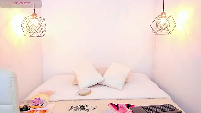 Georgia   online show from 03-27-26, 01:44