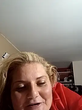 Snapshot of Justcurio777 chatting on 10-23-25, 06:23 Justcurio777 online show from 10-23-25, 06:23