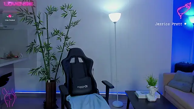 JessicaPratt online show from 01-24-25, 09:58