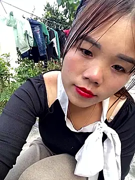 nachi-baby online show from 11-21-25, 08:02