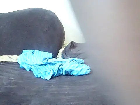 noluthandozuma online show from 10-29-25, 10:50