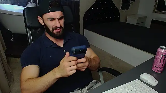 Snapshot of MicahLane chatting on 07-19-26, 04:38 MicahLane online show from 07-19-26, 04:38