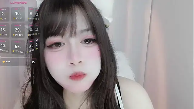 Snapshot of -zhuzhu-999- chatting on 05-17-26, 03:52 -zhuzhu-999- online show from 05-17-26, 03:52