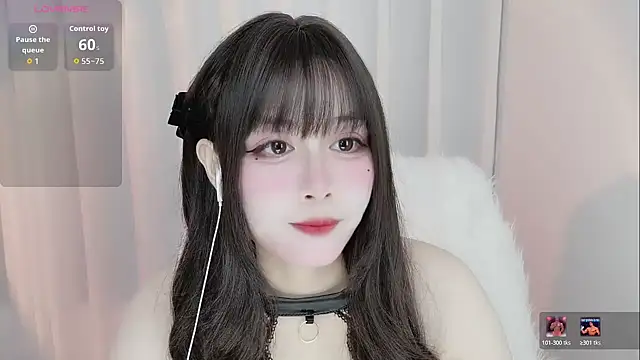 Snapshot of -zhuzhu-999- chatting on 05-27-26, 05:43 -zhuzhu-999- online show from 05-27-26, 05:43