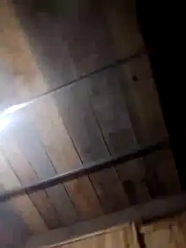 TRIEUTRIEU20 online show from 11-18-25, 01:00