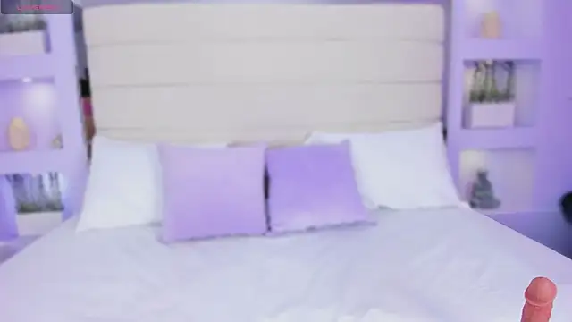 AmyColman  online show from 02-07-26, 12:20