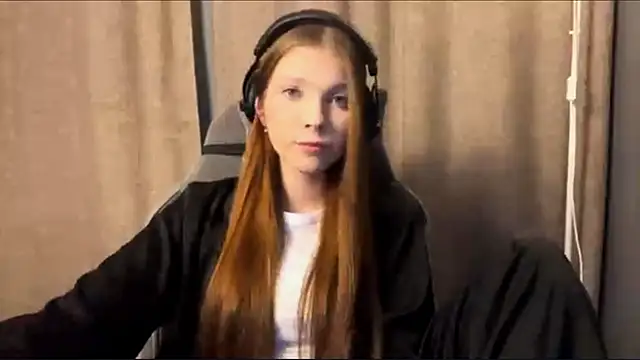 Softixq online show from 11-09-25, 03:43