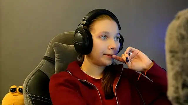 Softixq online show from 01-11-26, 03:17