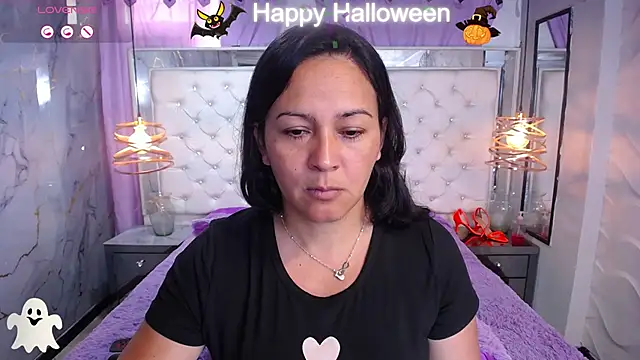 Melissa-roberts online show from 11-04-25, 07:24