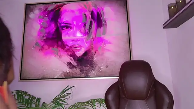 loana vegas online show from 11-08-25, 04:18