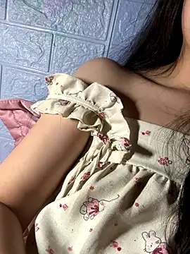 Ruby 68 online show from 11-10-25, 04:17