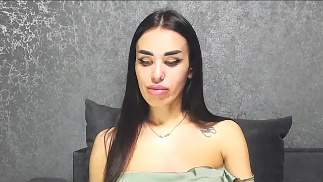 velvetveyraX online show from 04-11-26, 02:21