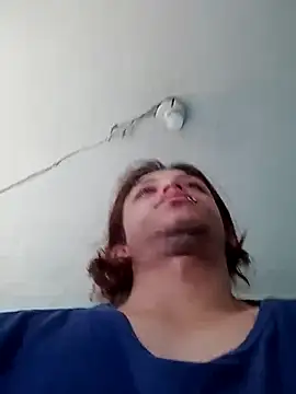 Snapshot of Khalid16_ chatting on 04-08-26, 06:08 Khalid16 online show from 04-08-26, 06:08