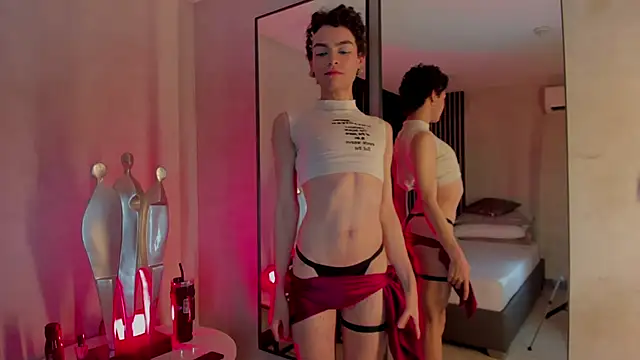 Val Guerra online show from 11-13-25, 04:11