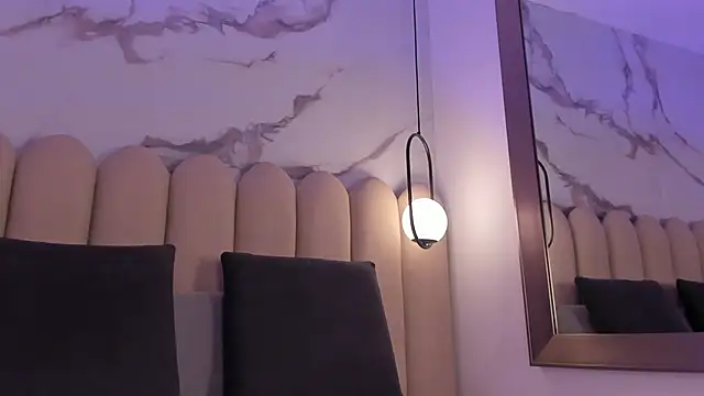 Vittoria  rossi online show from 12-20-25, 02:24