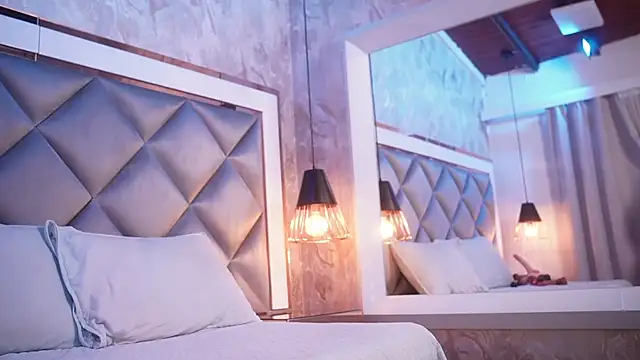  giggy 2 online show from 03-24-26, 11:48