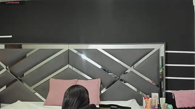 ScarlettParker online show from 11-21-25, 12:04