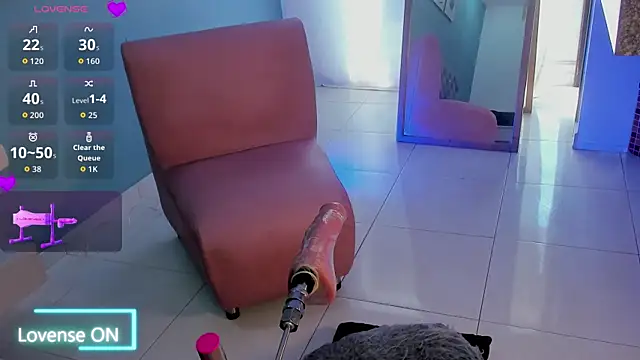 Luna Raay online show from 02-28-26, 06:53