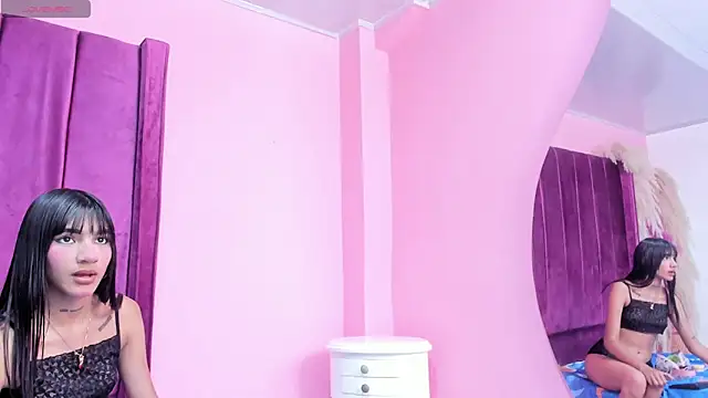 foxyhillx online show from 12-15-25, 05:50