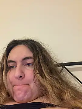 Snapshot of SINAQUEEN chatting on 11-02-25, 09:44 SINAQUEEN online show from 11-02-25, 09:44