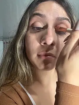 sarah honey   online show from 10-27-25, 11:58