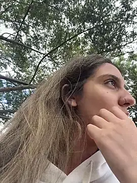 sarah honey   online show from 01-10-26, 03:03