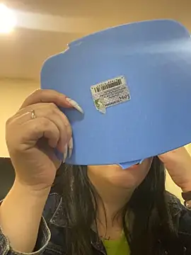 Kloe Novoa online show from 03-27-26, 12:16