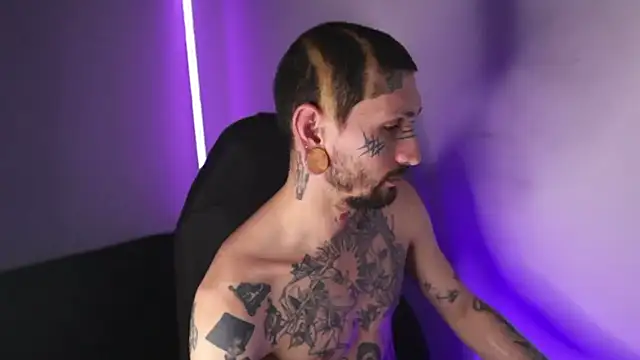 TokyoHatsumoto online show from 03-03-26, 10:59