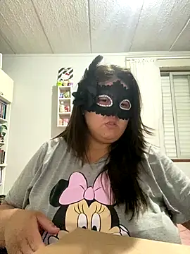 crazzyanne online show from 12-16-25, 04:06