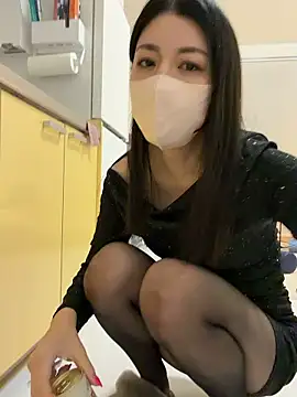 akimix xoxo online show from 04-10-26, 06:01