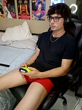 Ais B10 online show from 04-18-26, 07:58