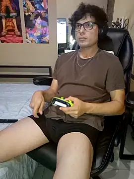 Ais B10 online show from 04-22-26, 04:48