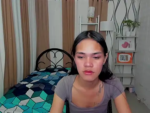 Snapshot of XxBigCockAliyahxX chatting on 10-28-25, 08:11 XxBigCockAliyahxX online show from 10-28-25, 08:11