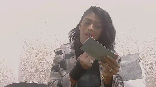 DOVE85 online show from 05-18-26, 06:14