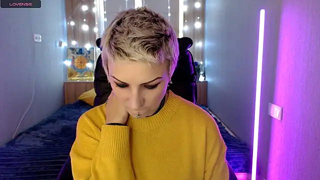 Sweet-n-Strong online show from 11-25-25, 06:57