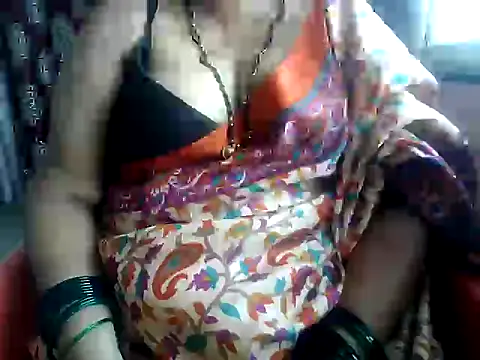 Snapshot of TABOOBREAKERS chatting on 09-18-25, 04:47 TABOOBREAKERS online show from 09-18-25, 04:47