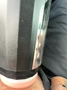 Quickcum2201 online show from 12-13-25, 07:53